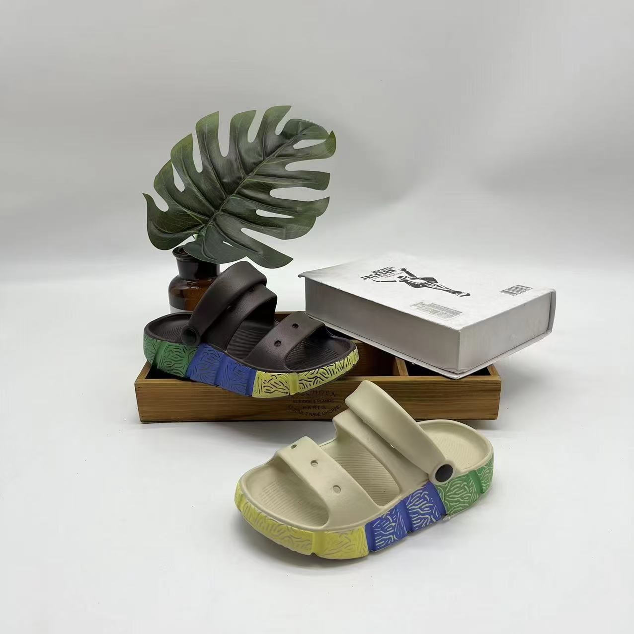 Ladies Garden Clogs Slip On Womens And Mens Slipper