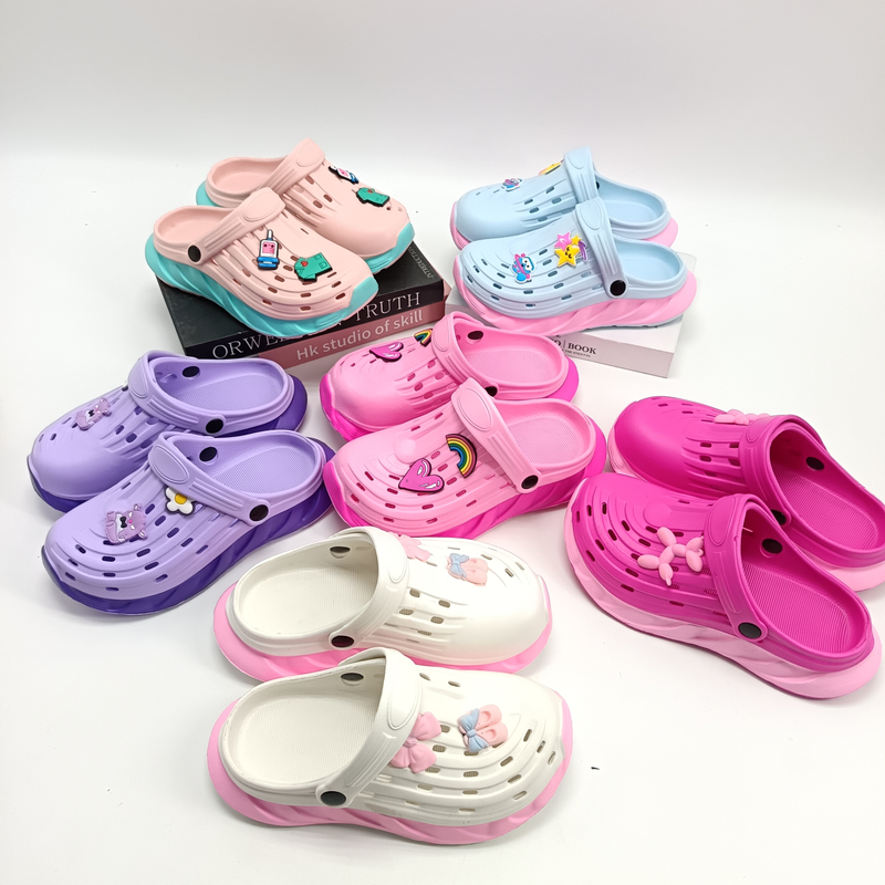 clog shoes 