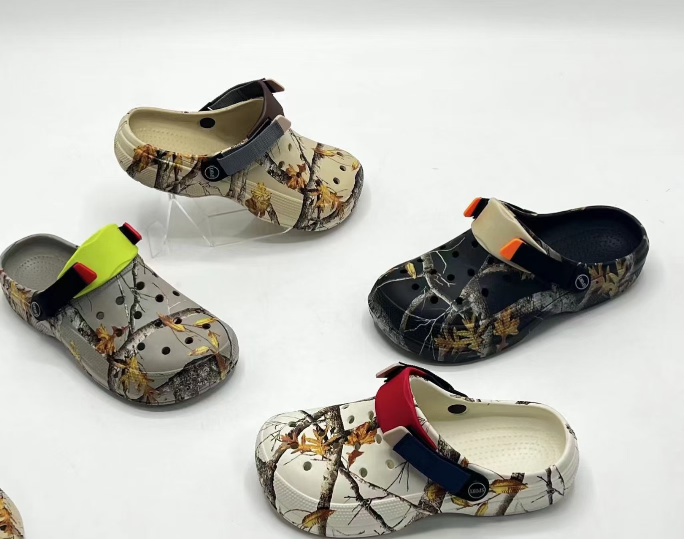 EVA CLOGS