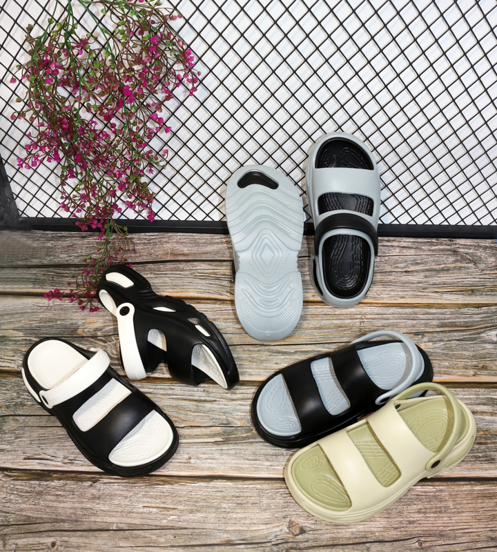 EVA CLOGS