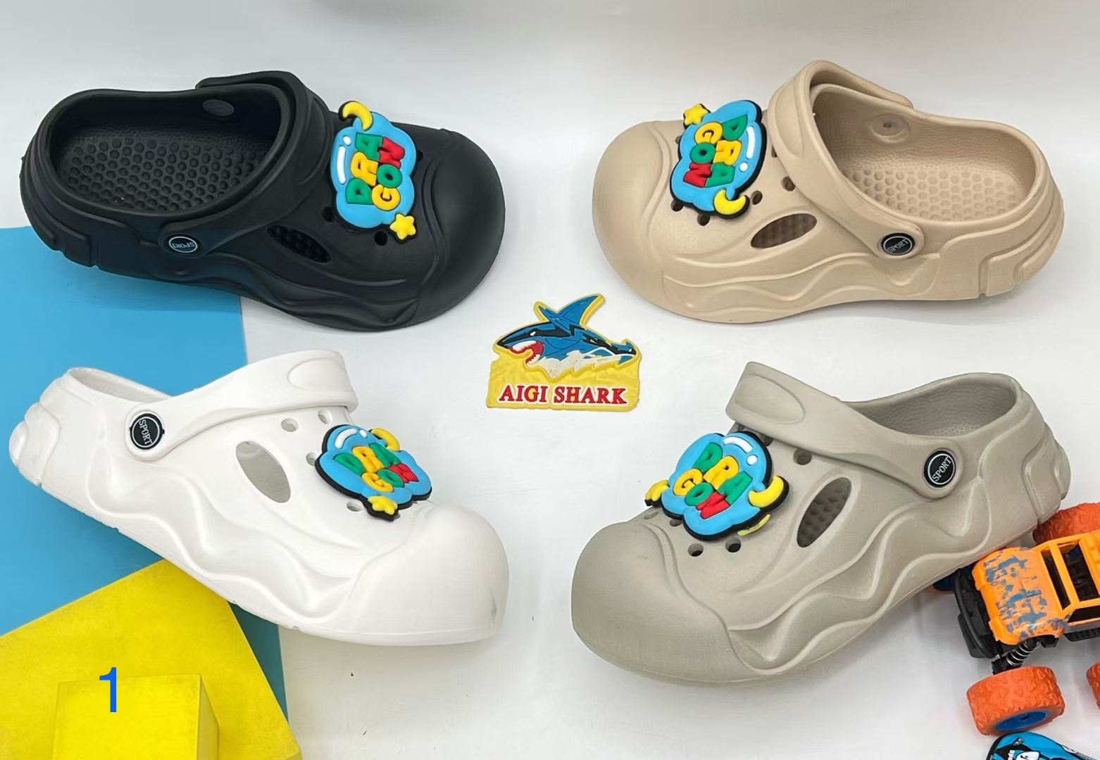 clog shoes 