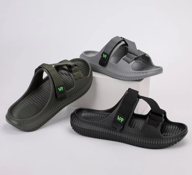 clog shoes 