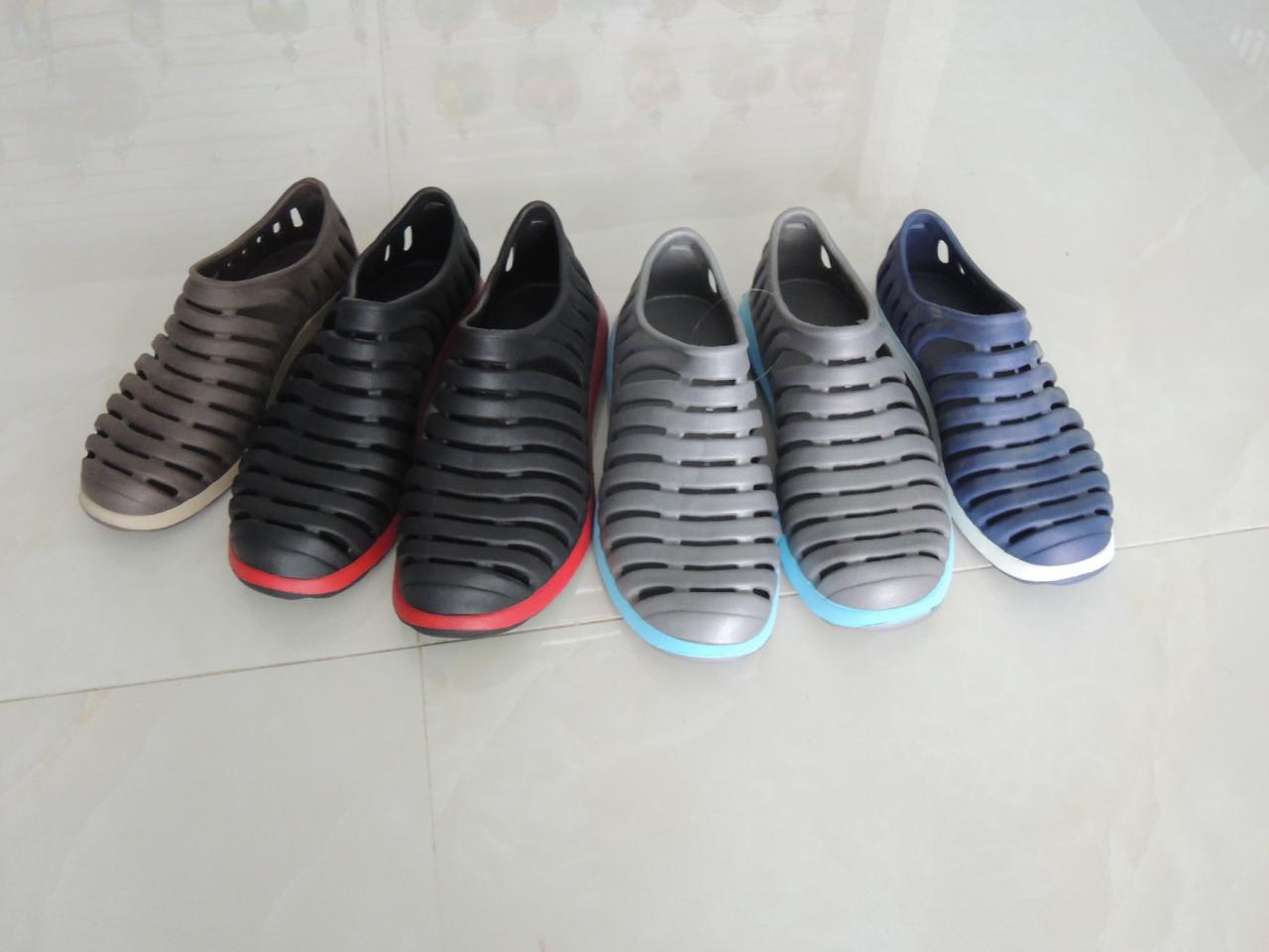 EVA CLOGS