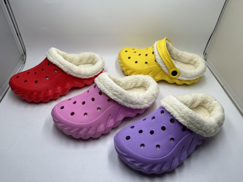 EVA CLOGS