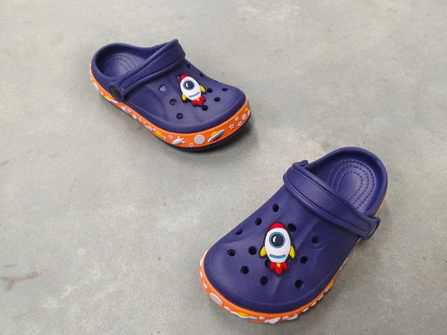 EVA CLOGS