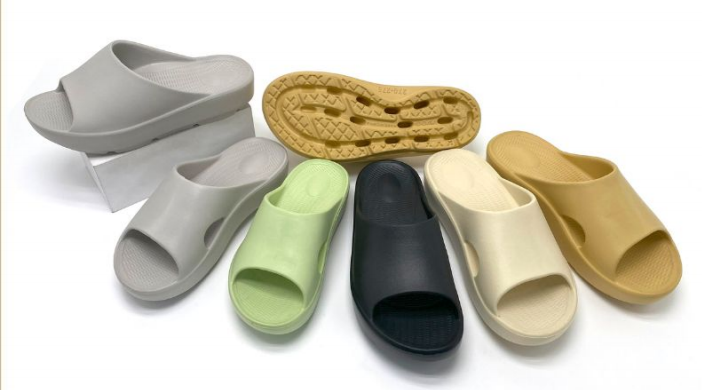 EVA CLOGS
