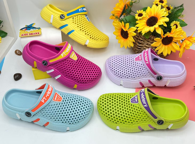 Ladies Garden Clogs Slip On Womens And Mens Slipper