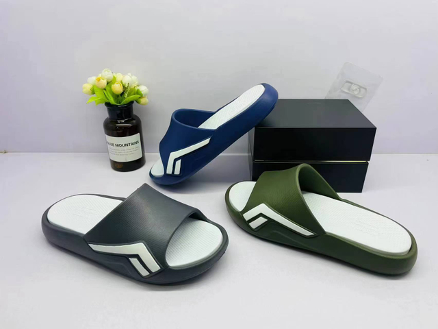 EVA CLOGS