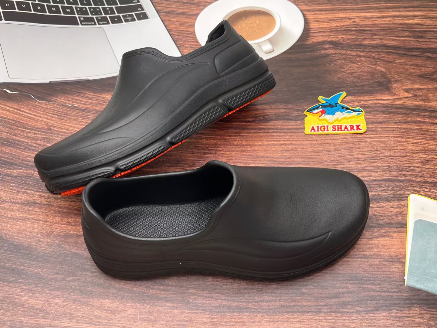 EVA CLOGS