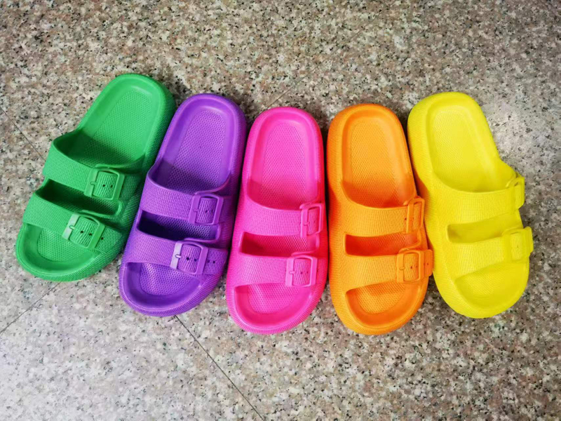 EVA CLOGS