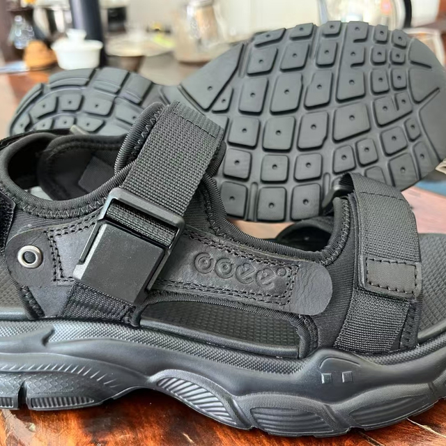 Men sandals