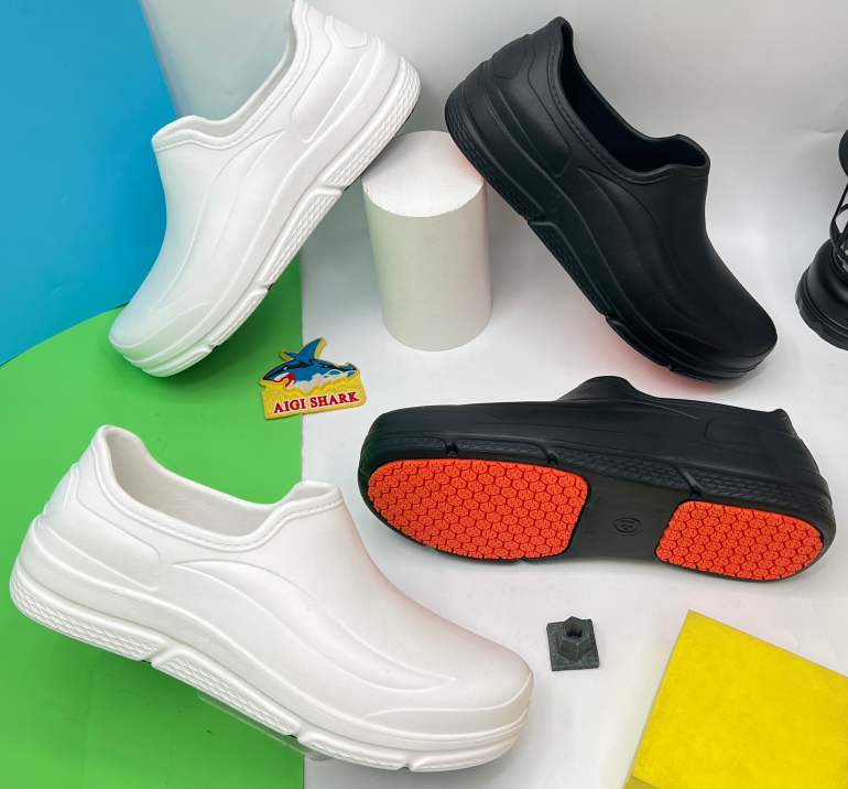 EVA CLOGS