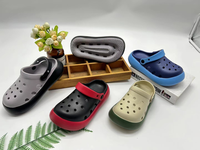 clog shoes 