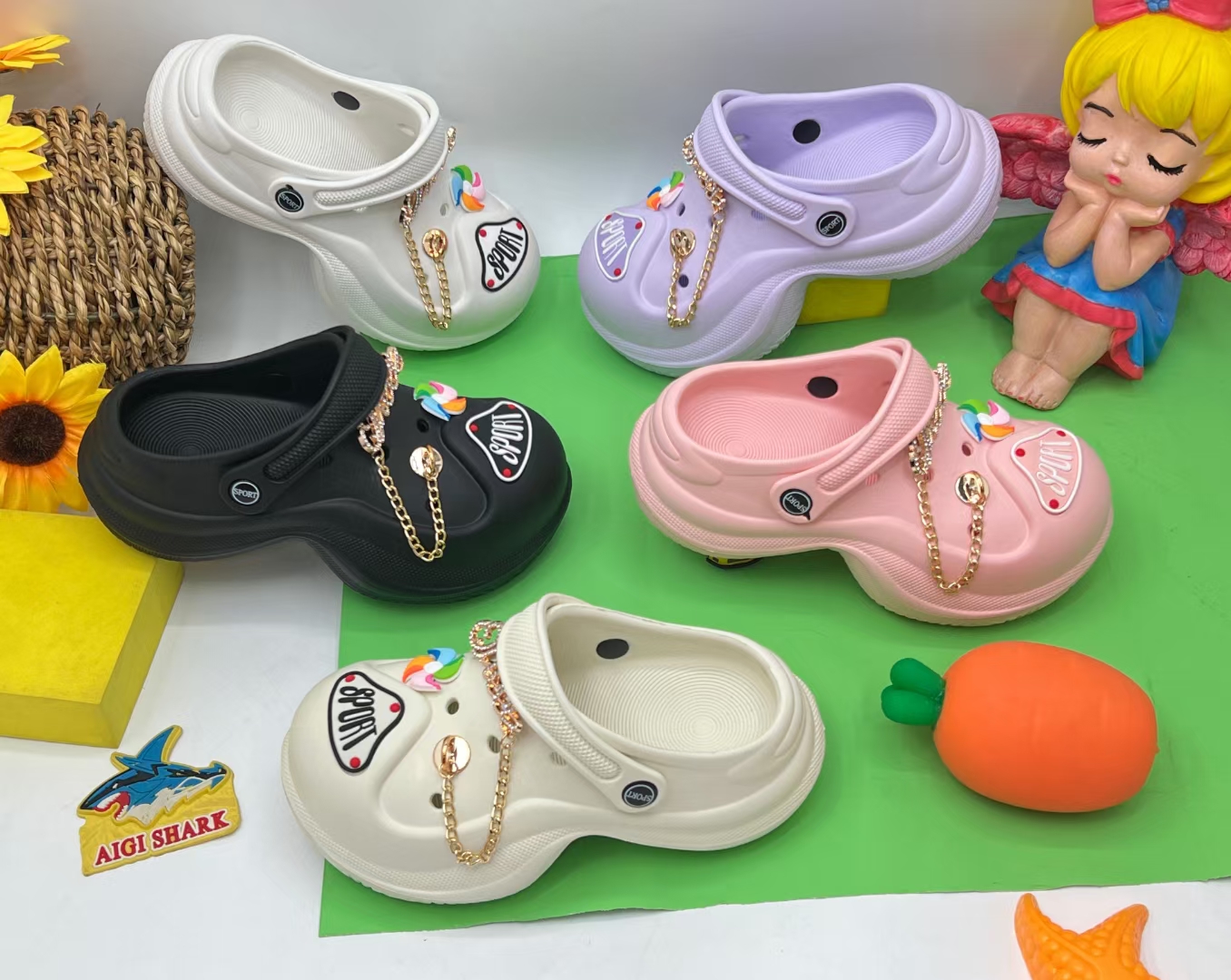 clog shoes 