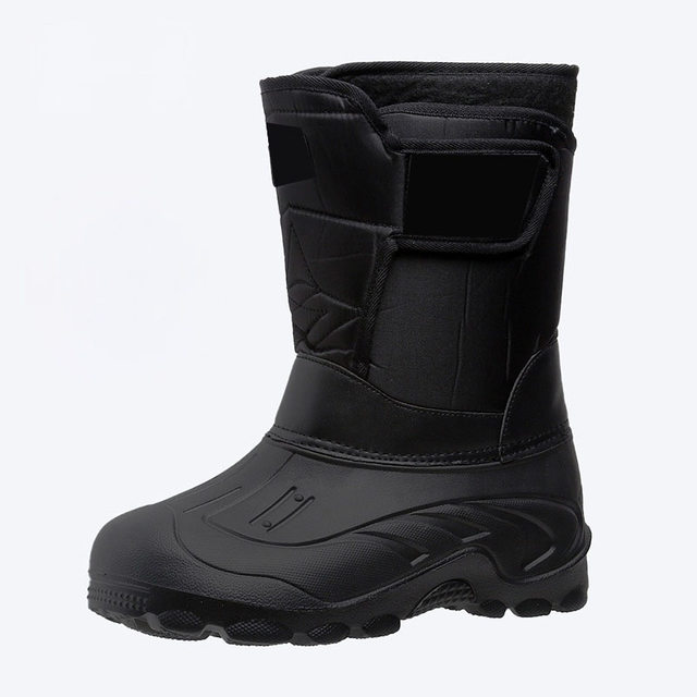 SNOW BOOT