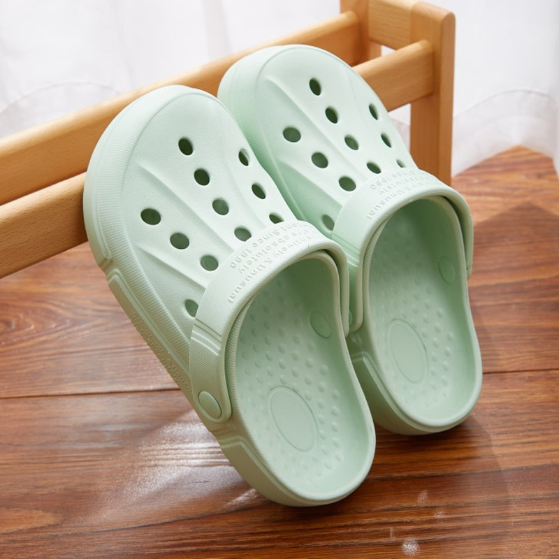 clogs (185)