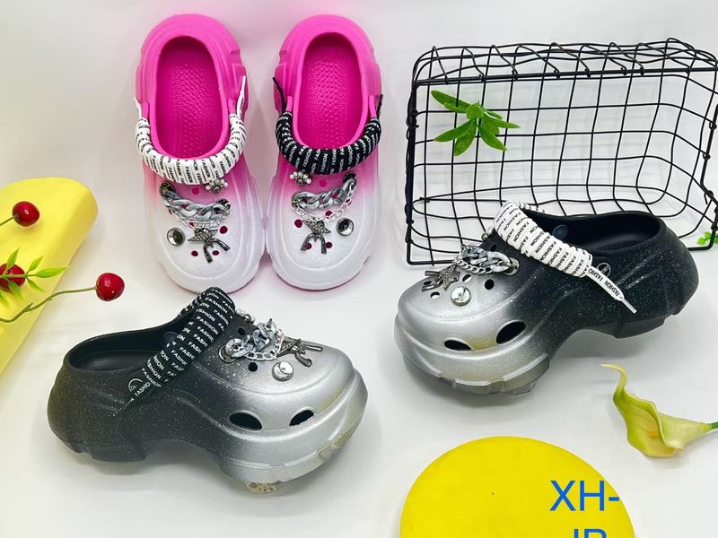EVA CLOGS
