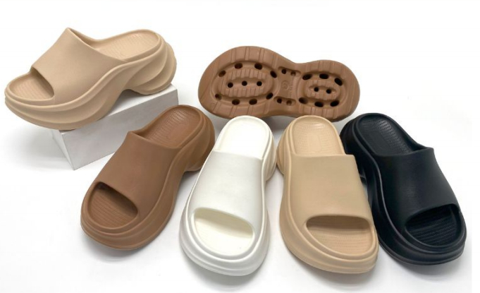 EVA CLOGS
