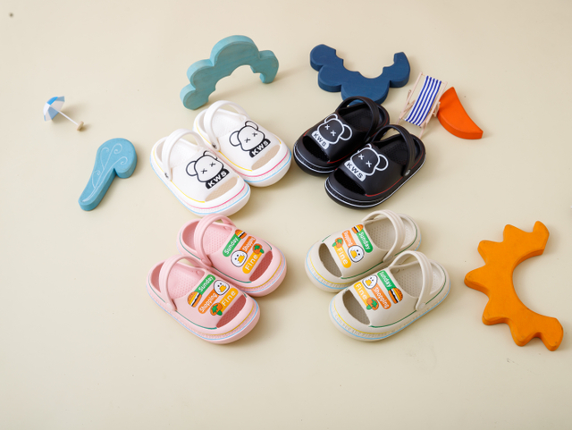 EVA CLOGS