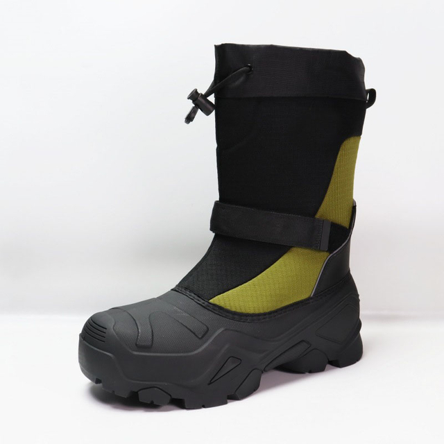 SNOW BOOT