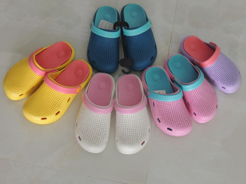 EVA CLOGS