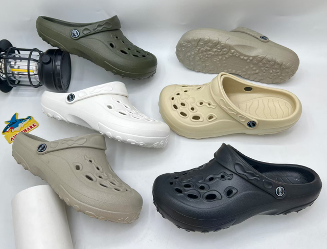 EVA CLOGS