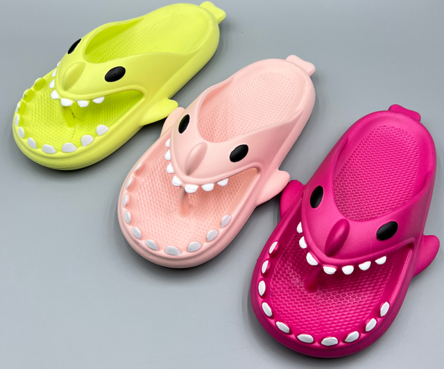 EVA CLOGS
