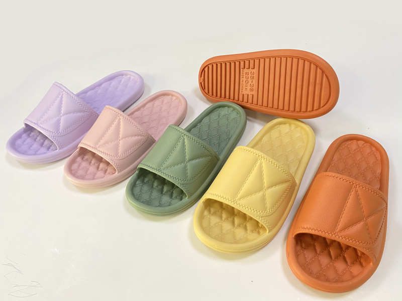 EVA CLOGS