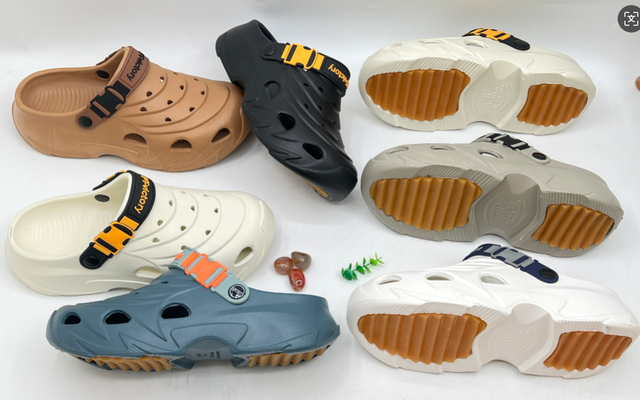EVA CLOGS