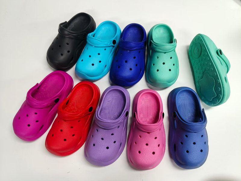clog shoes 
