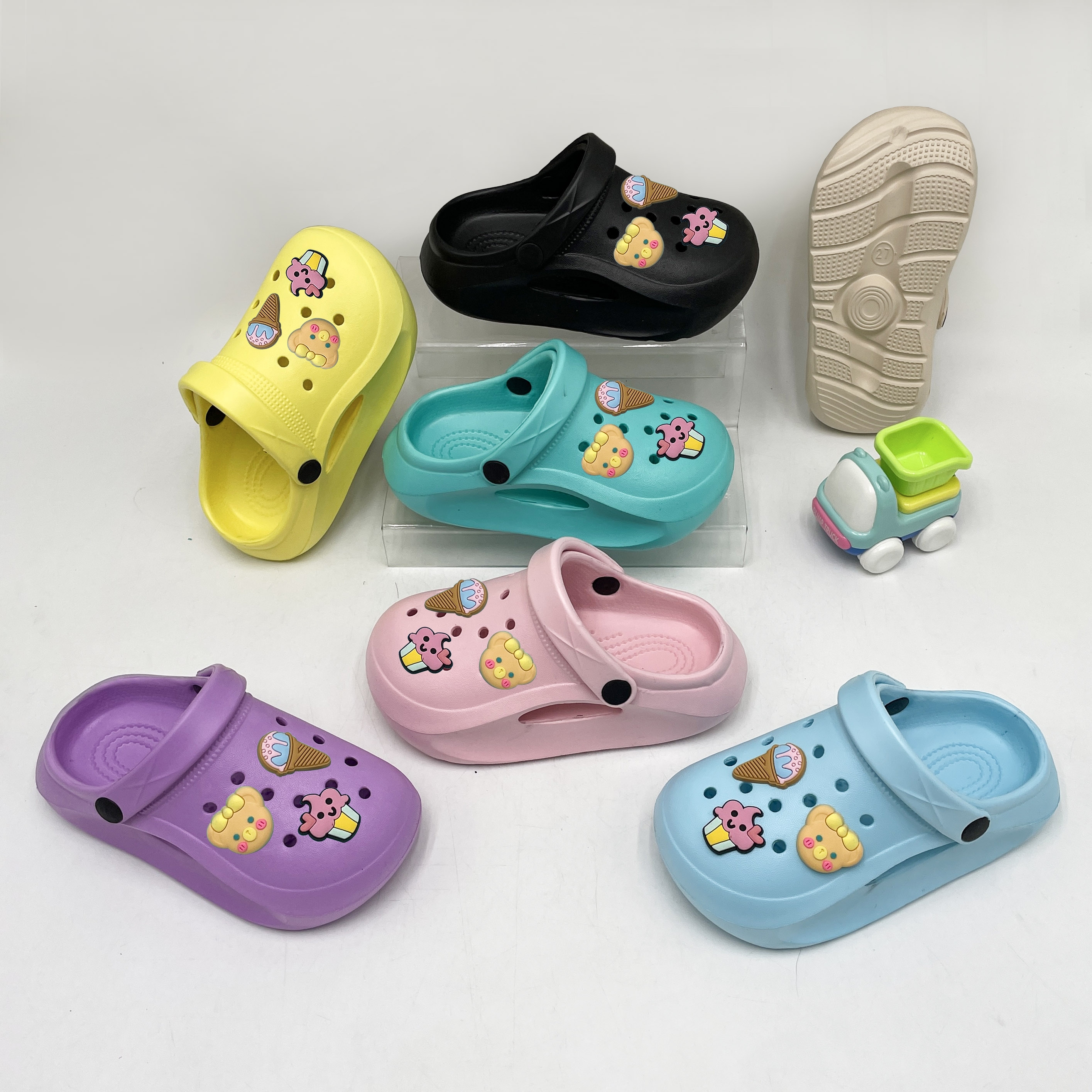 clog shoes 