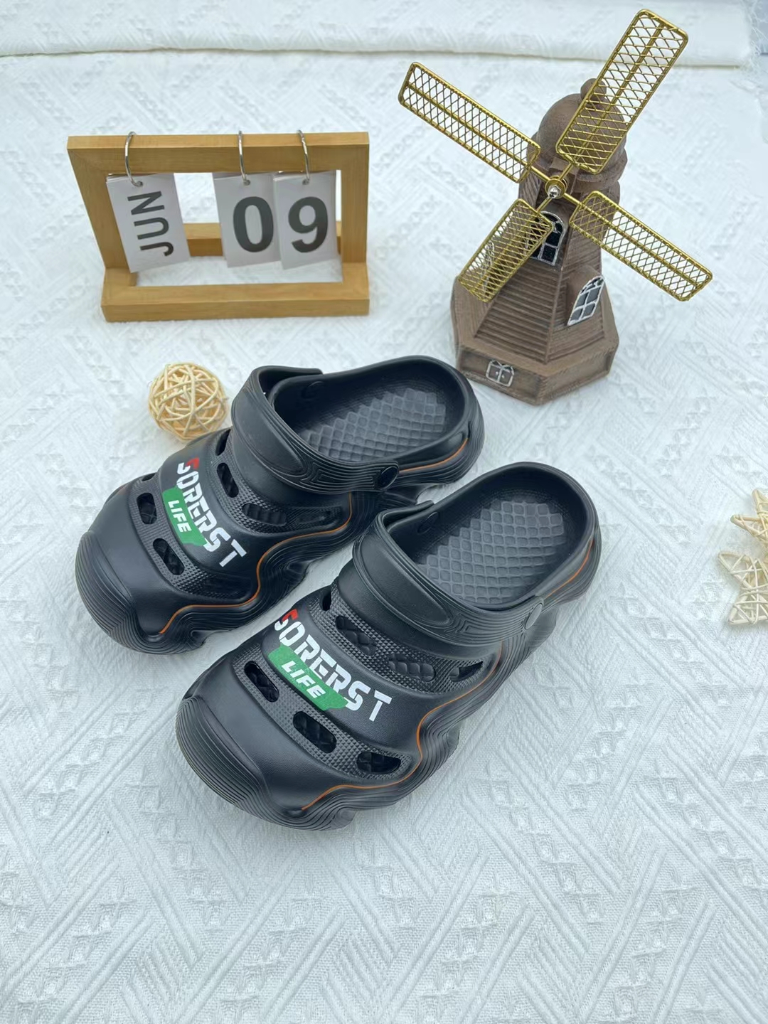 clog shoes 
