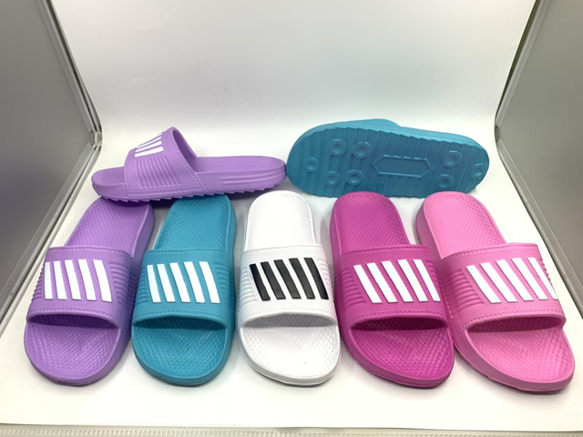 EVA CLOGS