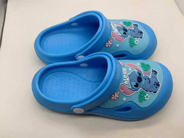 kids clogs