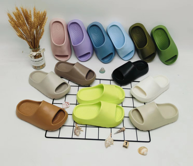 EVA CLOGS
