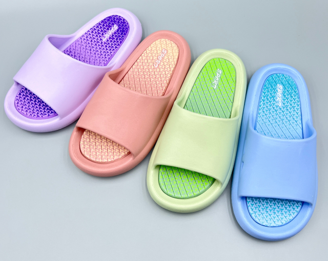 EVA CLOGS