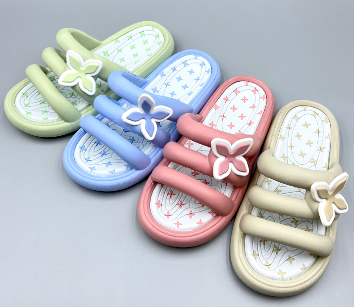 EVA CLOGS