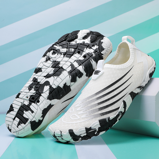 Aqua Shoes 