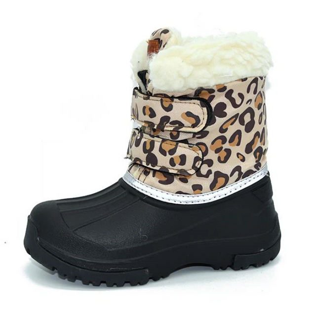 SNOW BOOT