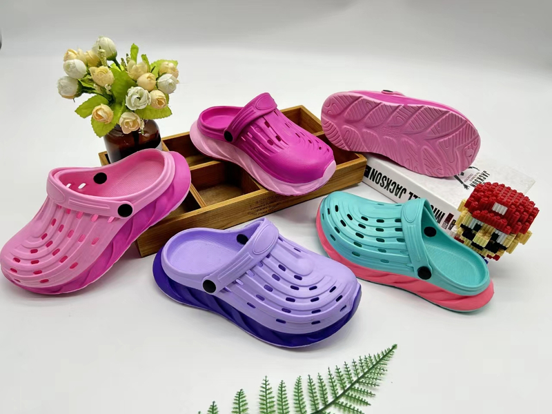 clog shoes 