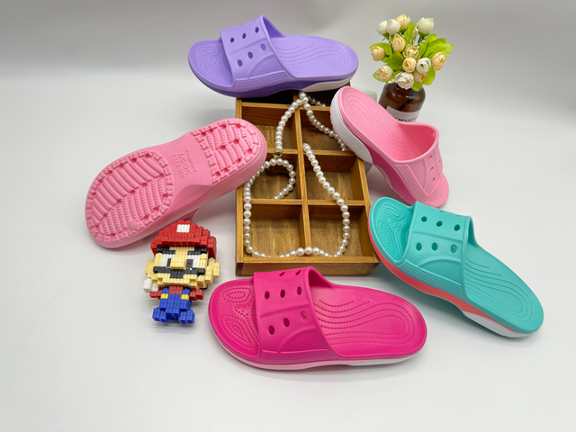 clog shoes 
