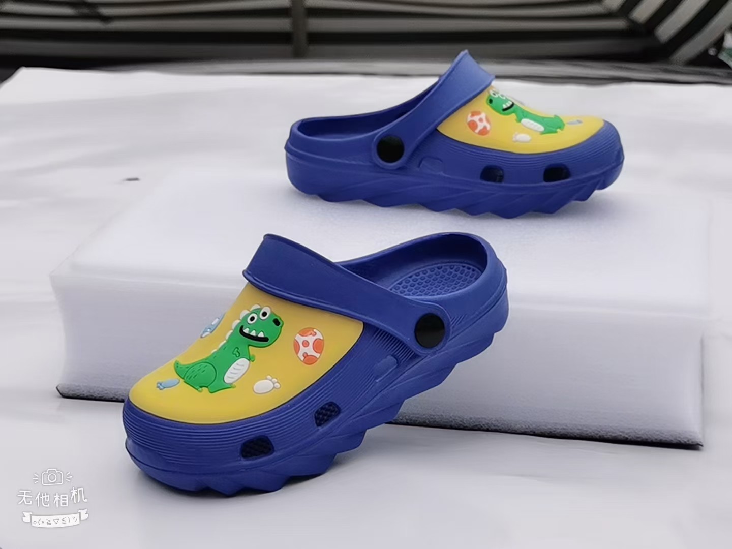 clog shoes 