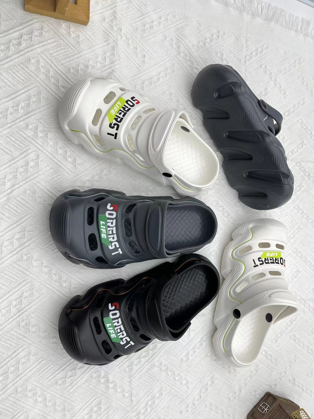 clog shoes 