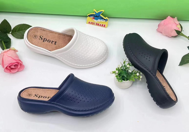 EVA CLOGS