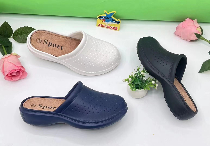 EVA CLOGS