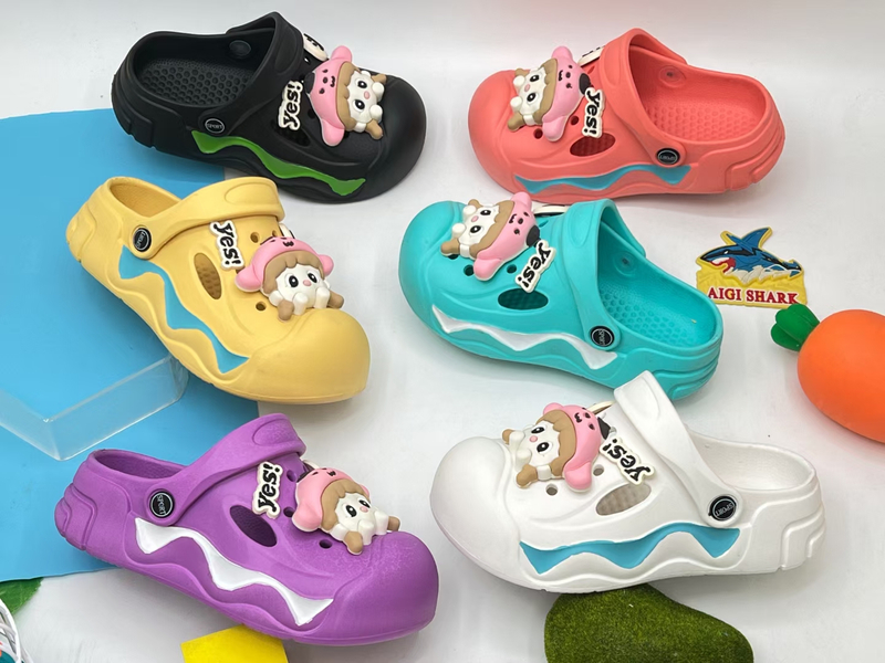 clog shoes 
