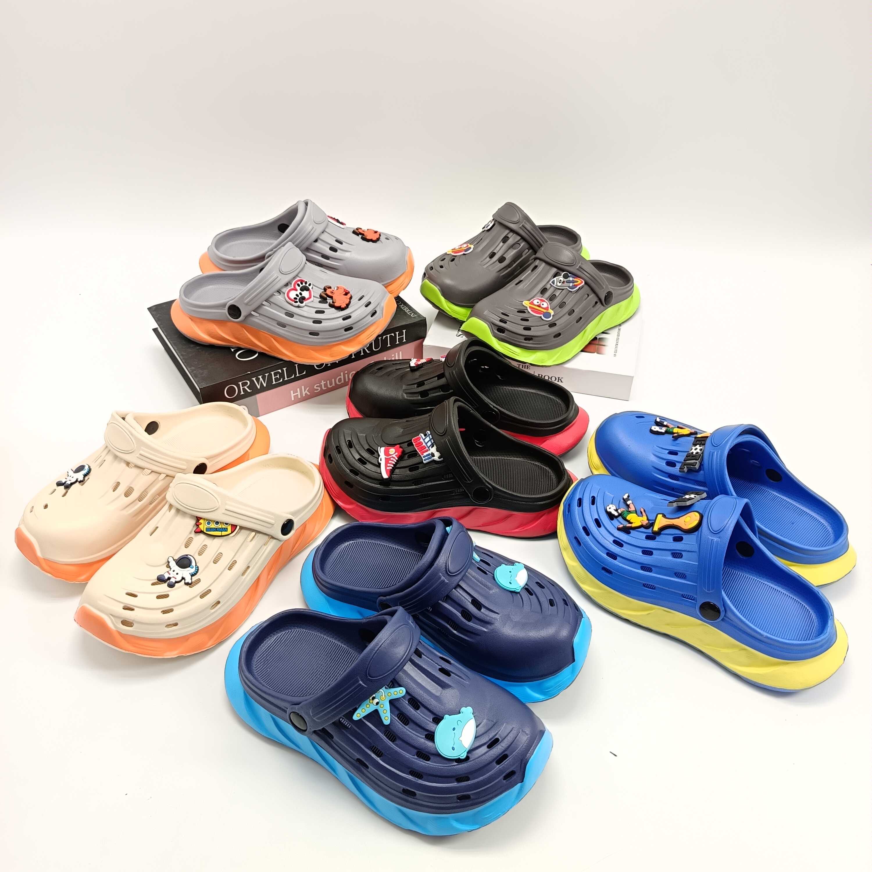 clog shoes 