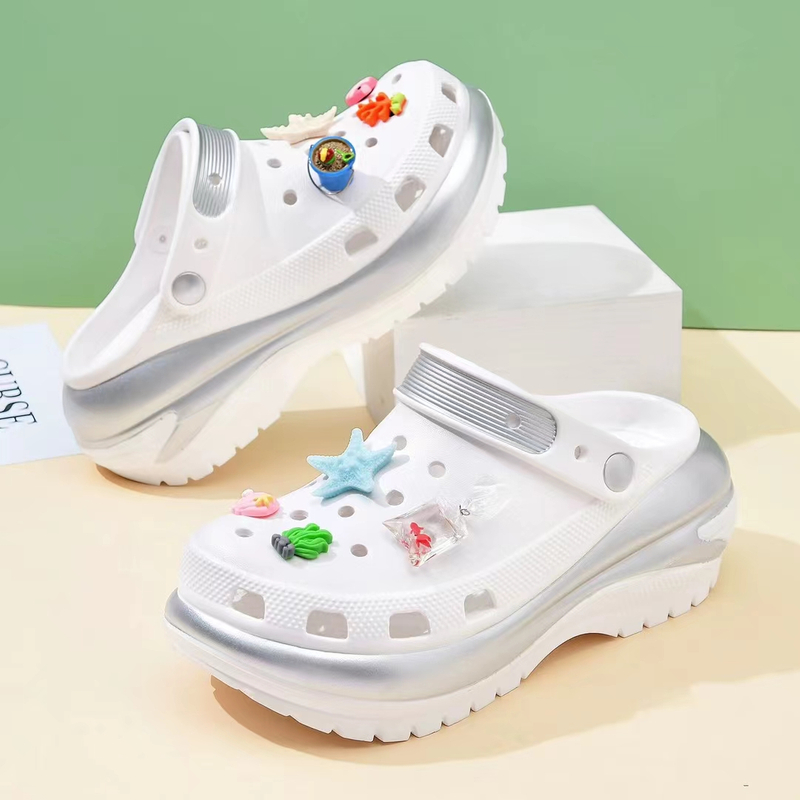 clog shoes 
