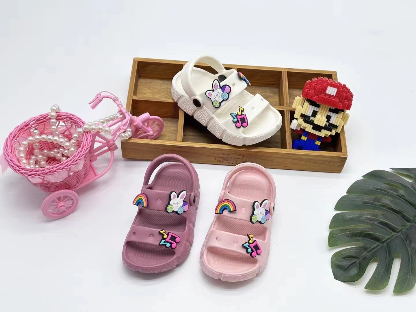 clog shoes 