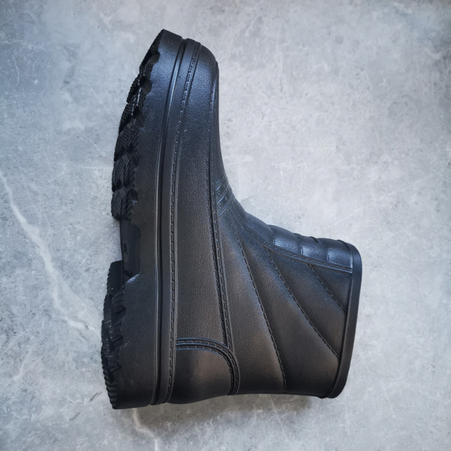 Eva Boot